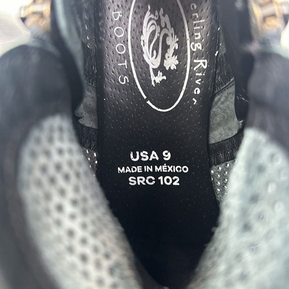 Sterling River Boots Co perfect little black booties size 9 - Picture 7 of 8